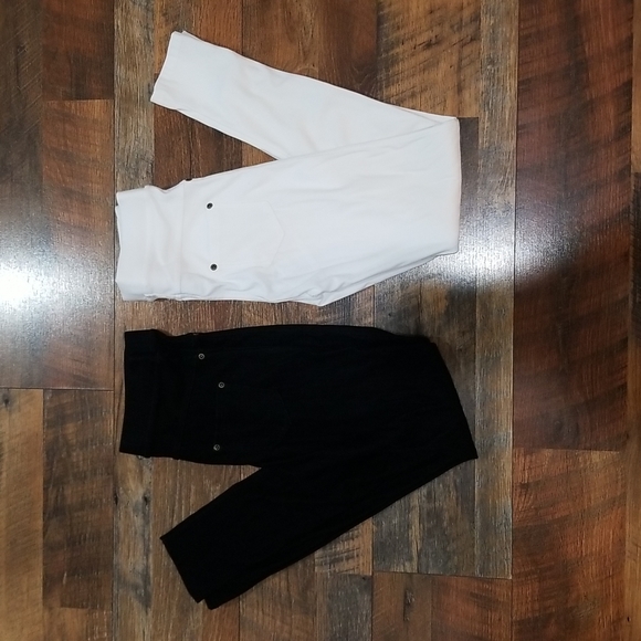 New Mix Pants - 2 Pairs of Jeggings OS